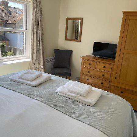 Courtyard House, With Parking And Patio Garden Villa Whitstable Bagian luar foto