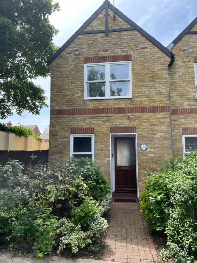 Courtyard House, With Parking And Patio Garden Villa Whitstable Bagian luar foto